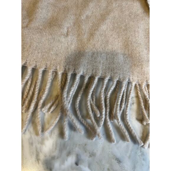 Cashmere Long Fringed Scarf Oatmeal - Picture 4 of 7